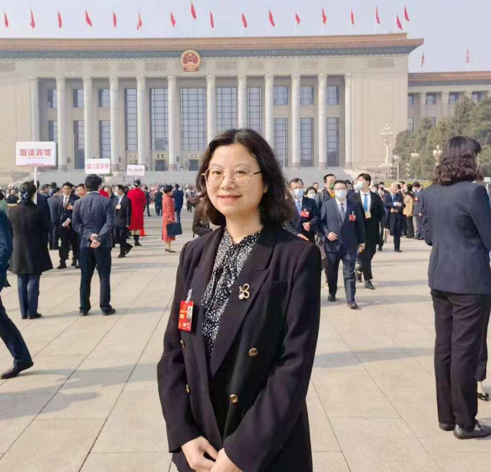 全國人大代表曹天蘭:在西南地區(qū)布局水電領域國家級科技創(chuàng)新平臺 全國人大代表曹天蘭:在西南地區(qū)布局水電領域國家級科技創(chuàng)新平臺